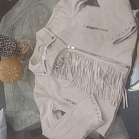 MANGO NEW CROPPED FRINGED STUDDED SUEDE JACKET MEDIUM - Picture 3 of 12